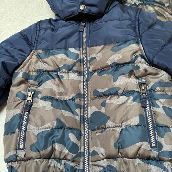 OshKosh B’Gosh Winter Parka Coat and Snowsuit Size 4T - Picture 5 of 8